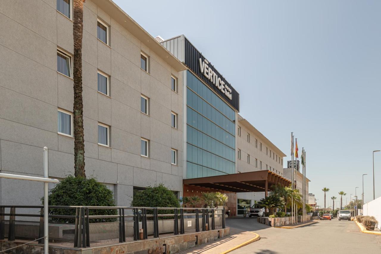 בורמוחוס Apartment With Free Parking And Pool מראה חיצוני תמונה