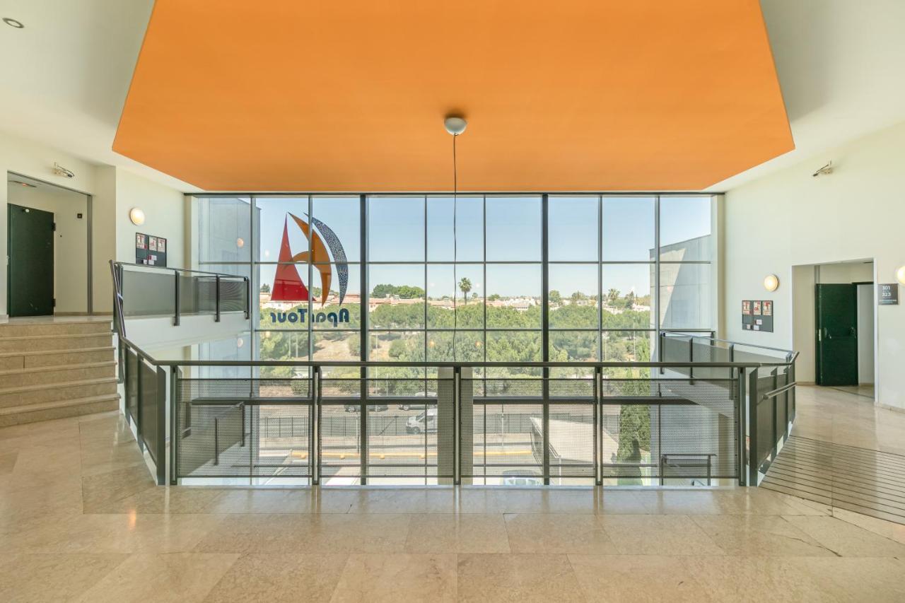 בורמוחוס Apartment With Free Parking And Pool מראה חיצוני תמונה
